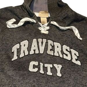 Artisans Traverse City by Artisans Charcoal Gray Lace Up Knit Fleece Hoodie Unis
